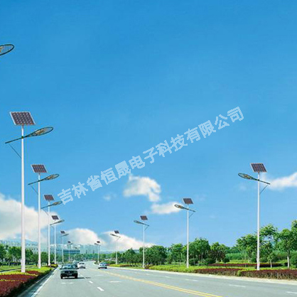 9-12米太阳能路灯