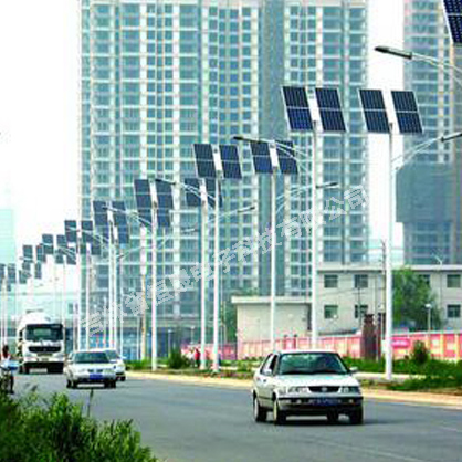 6-8米高太阳能路灯